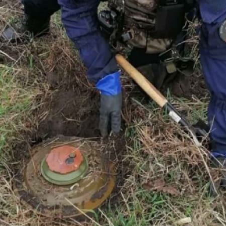 Із 24 лютого піротехніки знищили вже понад 300 тис. вибухонебезпечних предметів