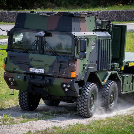 Німеччина розширила перелік військової допомоги Україні