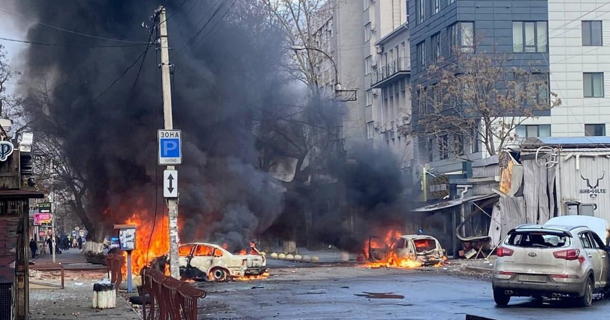 Кількість загиблих внаслідок обстрілу Херсона 24 грудня зросла до 10 людей