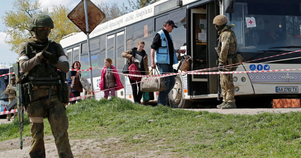 Since December 15, the Russians do not let out residents of the temporarily occupied territories who want to evacuate to Zaporizhzhia