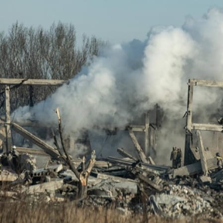 У Міноборони РФ заявили про збільшення кількості загиблих росіян від удару по базі у Макіївці до 89 осіб