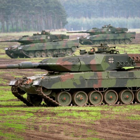 Нідерланди та Данія не будуть надсилати танки «Leopard 2» Україні