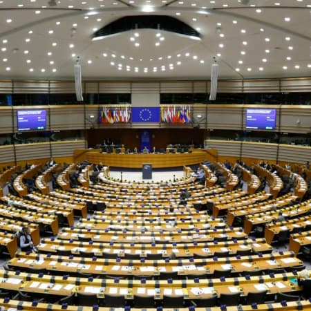 Європарламент прийняв резолюцію, у якій закликав владу Грузії помилувати та звільнити колишнього президента Саакашвілі