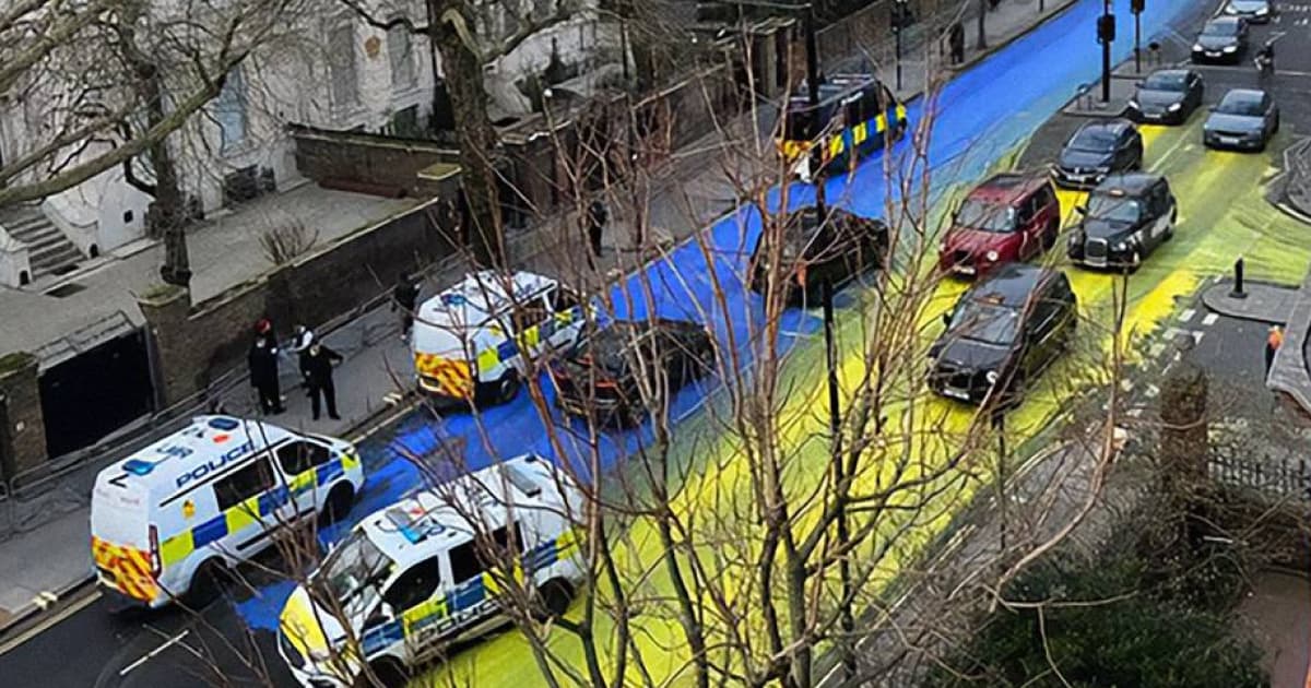 In London, a flag of Ukraine was painted on the road near the Russian Embassy