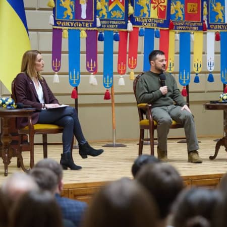 President of Ukraine Zelenskyy and President of the European Parliament Metsola meet at Ivan Franko National University of Lviv — the President of Ukraine