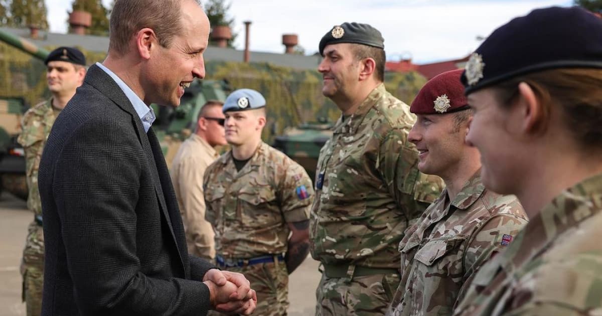 Prince William meets with Ukrainian refugees in Warsaw