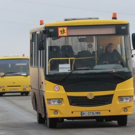 З Авдіївки на Донеччині евакуюють комунальні служби