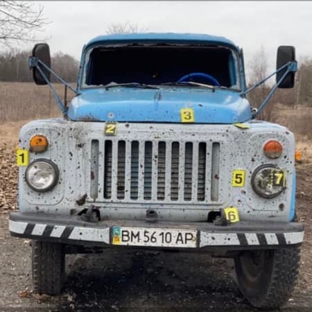 Russians fire at a milk truck in the Sumy region's border area