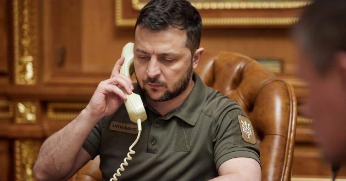 Volodymyr Zelenskyy holds a phone conversation with Chinese President Xi Jinping