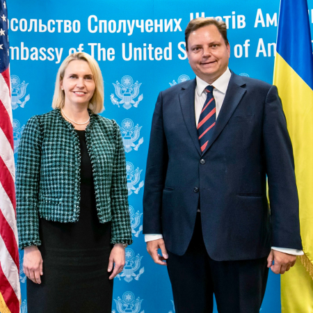 Пані посол США в Україні обговорила із Президентом Американської торговельної палати в Україні роль американських компаній в українській економіці