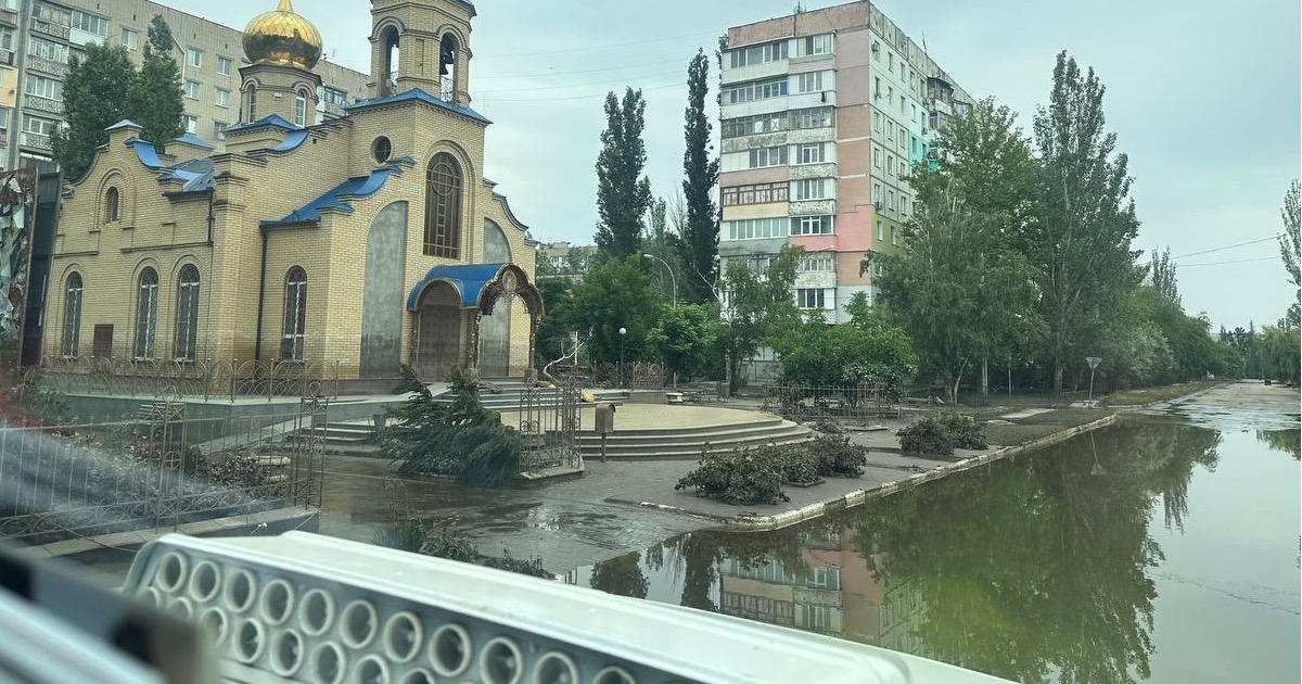 На правому березі Дніпра підтопленими залишаються Херсон, Новогрєднєво та Благодатівка