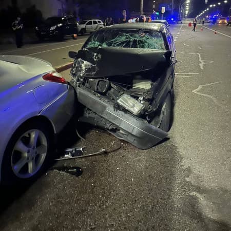 Водій збив двох нацгвардійців на блокпосту у Києві