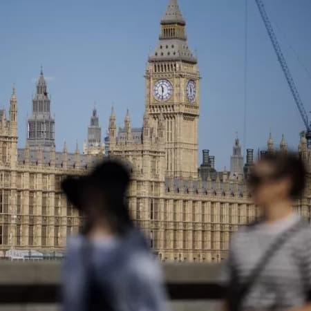 У Великій Британії працівника парламенту затримали за підозрою у шпигунстві на користь Китаю