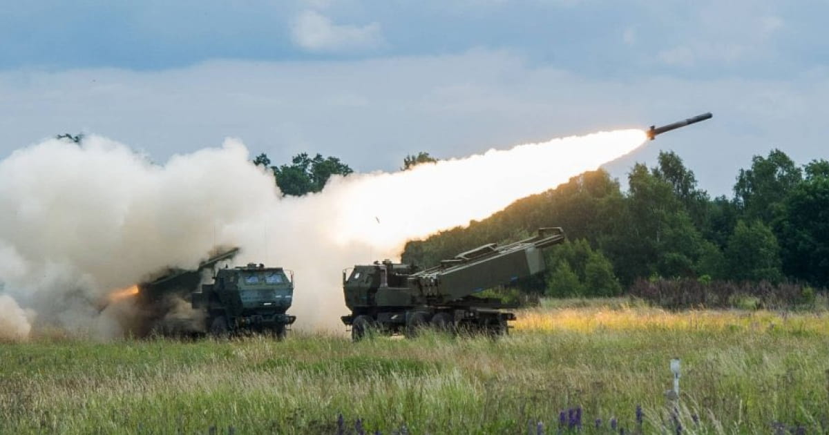 Ще 4 реактивні системи залпового вогню «HIMARS» прибули в Україну