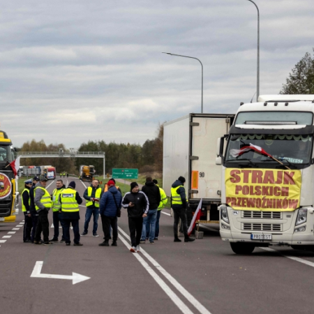 Поляки заблокували кордон з Україною: чого вимагають протестувальники та чому сторони не можуть домовитися?