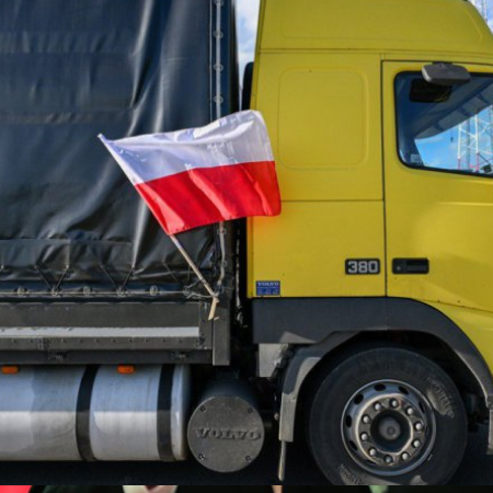 Members of the European Parliament urge President Duda to take action to stop the ongoing blockade of the Polish-Ukrainian border.