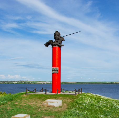 Russian troops attack a monument of national importance to Ukraine, Kamianska Sich, with bombs