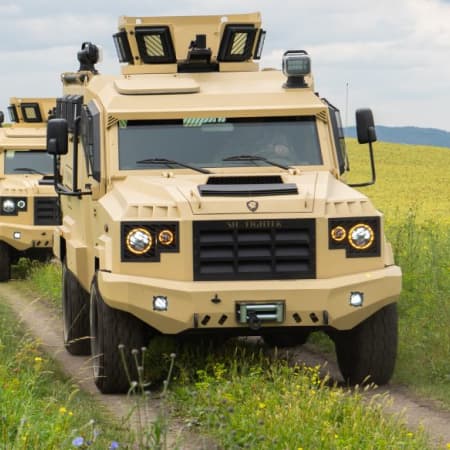 Фонд «Повернись Живим» вперше закупив броньовану техніку