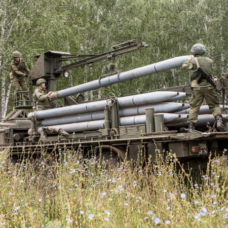 Росіяни вдарили по Дніпропетровщині забороненими касетними снарядами