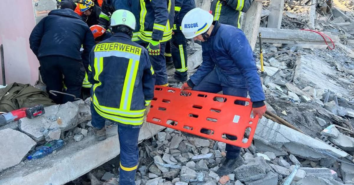 Унаслідок ракетного удару по Роменському району загинули щонайменше троє людей