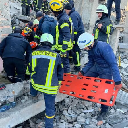 Унаслідок ракетного удару по Роменському району загинули щонайменше троє людей