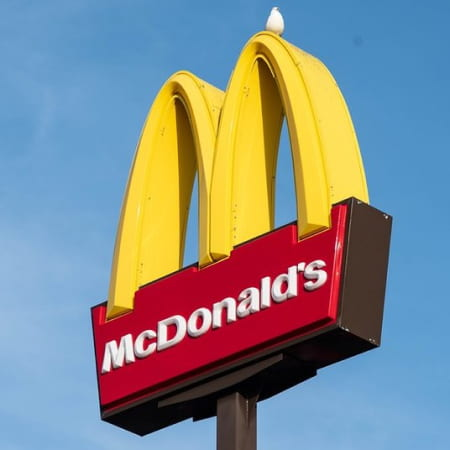 У Києві відновив роботу ще один McDonald's