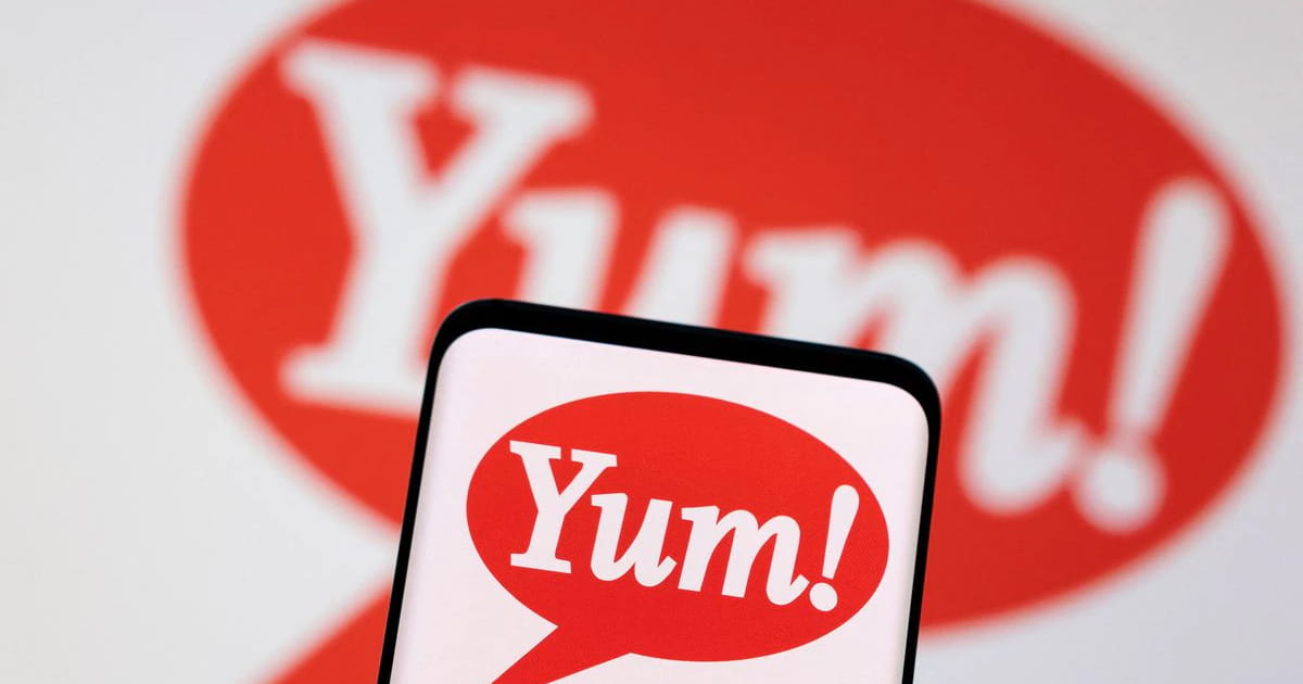 Компанія «Yum! Brands», яка володіє мережею KFC, остаточно йде з Росії