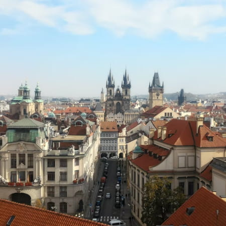 Volodymyr Zelenskyy awarded Prague the title "Savior City"