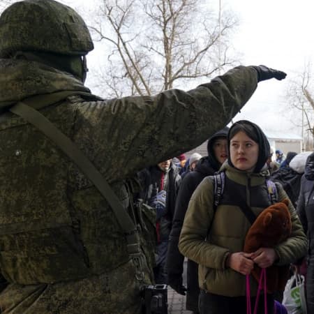 Росіяни депортували понад сто підопічних Дніпрянського психоневрологічного будинку-інтернату, що поблизу Нової Каховки