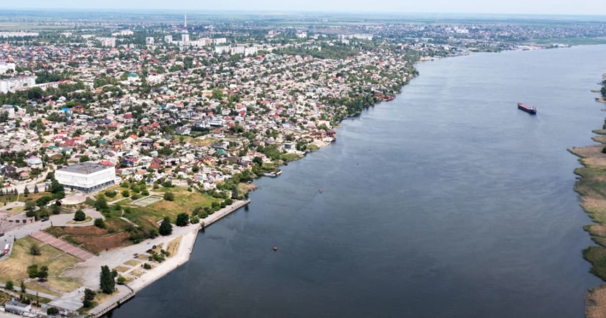 Жителів правобережжя Херсонщини закликали евакуюватися