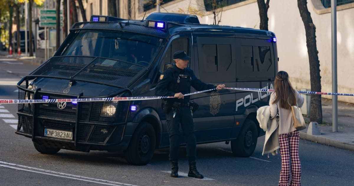 Spanish police have established that the envelope with explosives was sent to the Embassy of Ukraine from the Valladolid regiy — El Pais